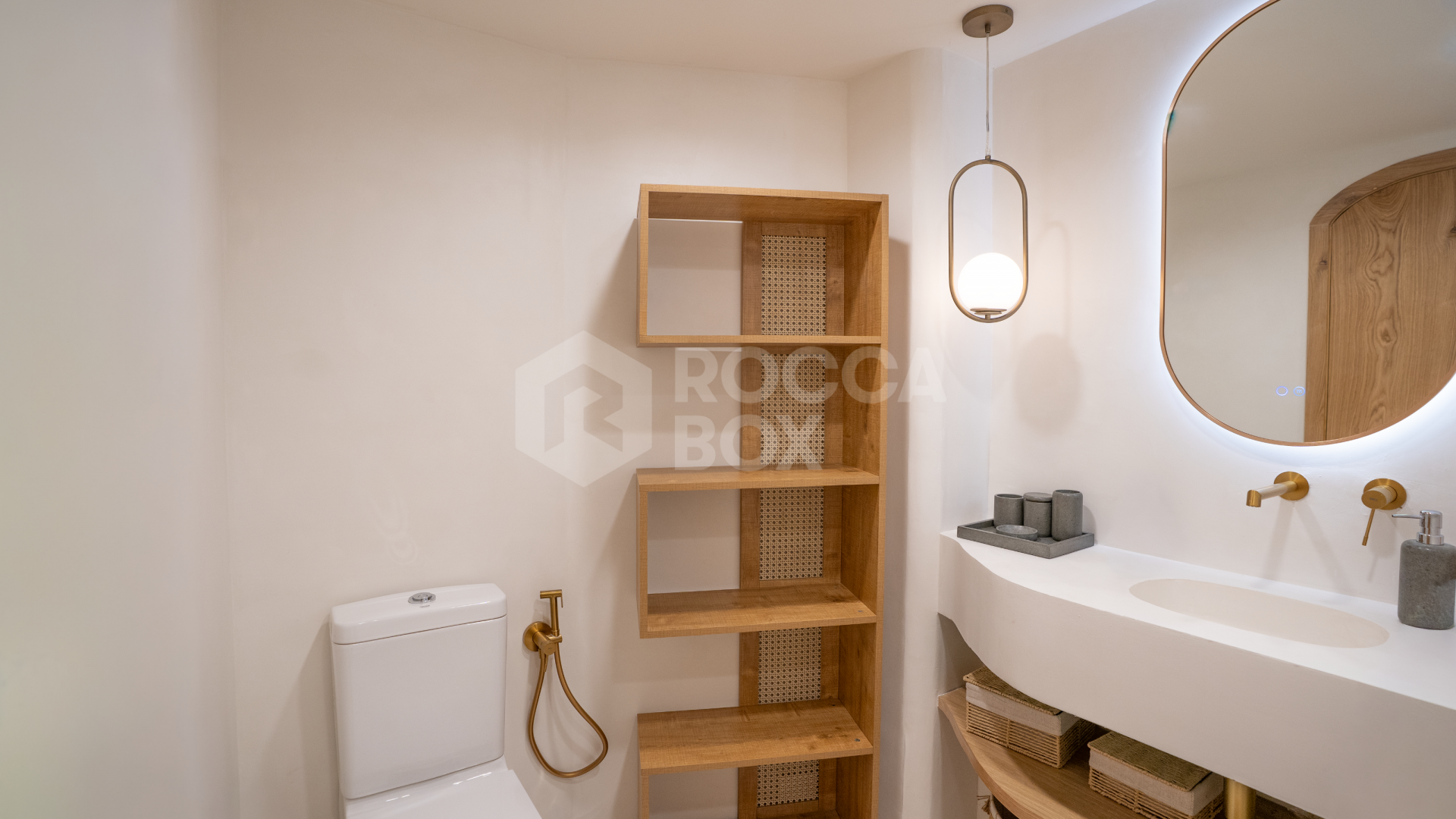 Luxury beachfront apartment, Puerto Banus