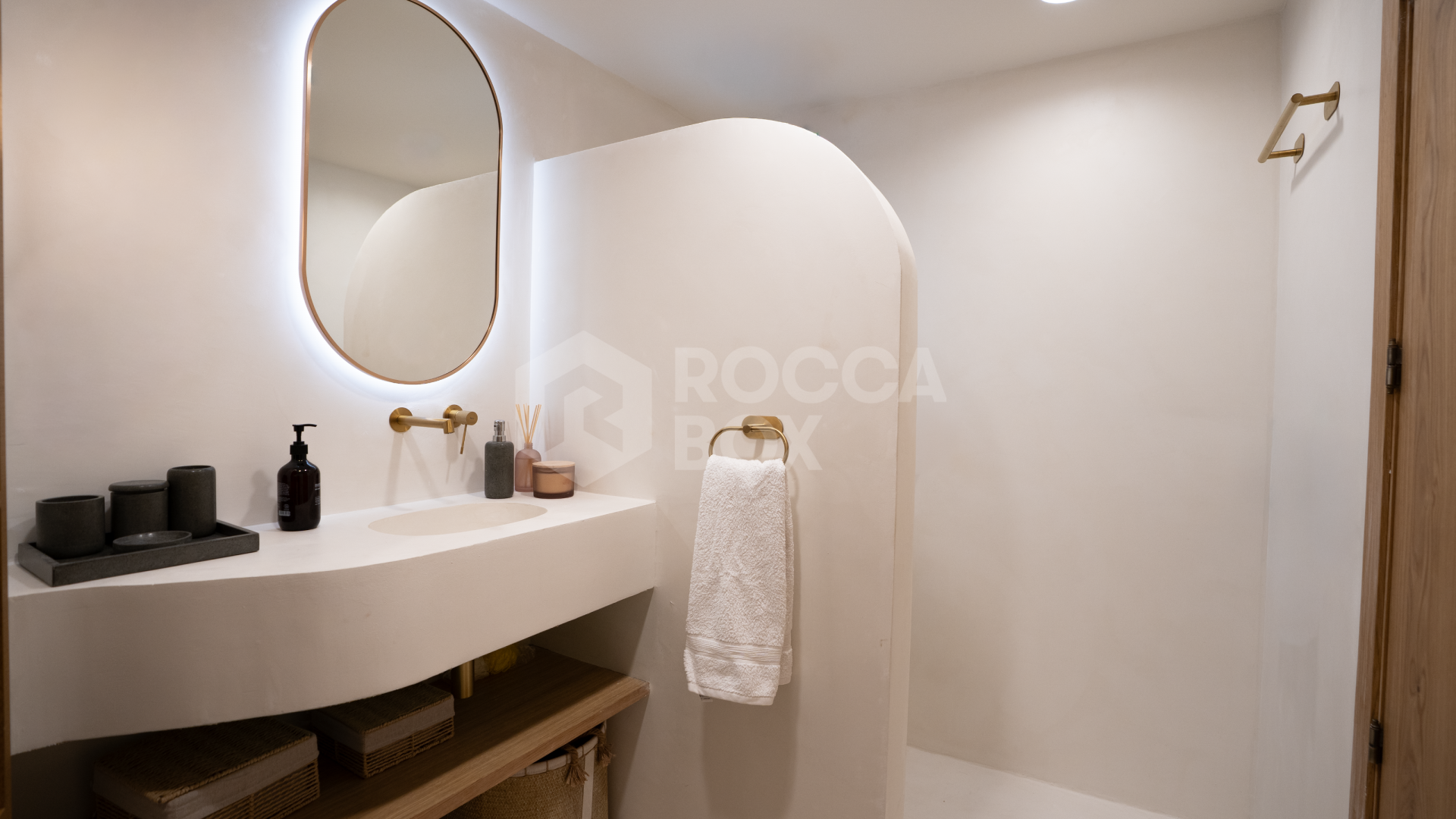 Luxury beachfront apartment, Puerto Banus