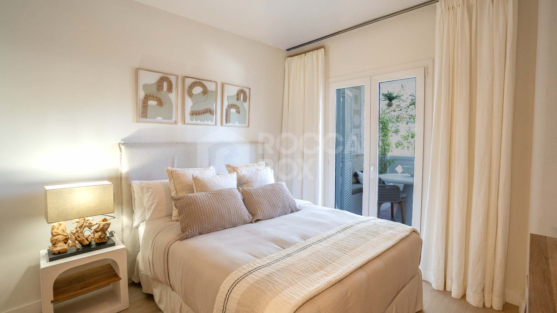 Luxury beachfront apartment, Puerto Banus