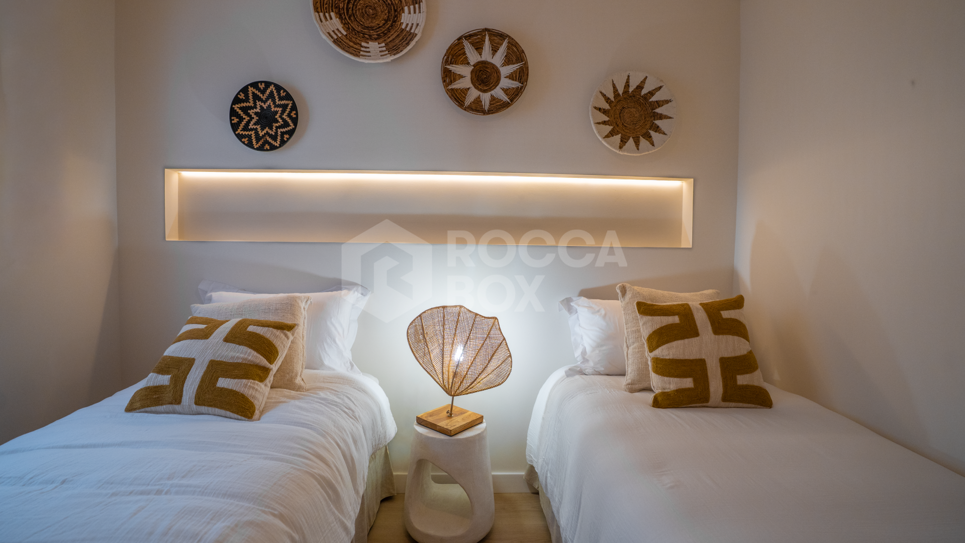 Luxury beachfront apartment, Puerto Banus