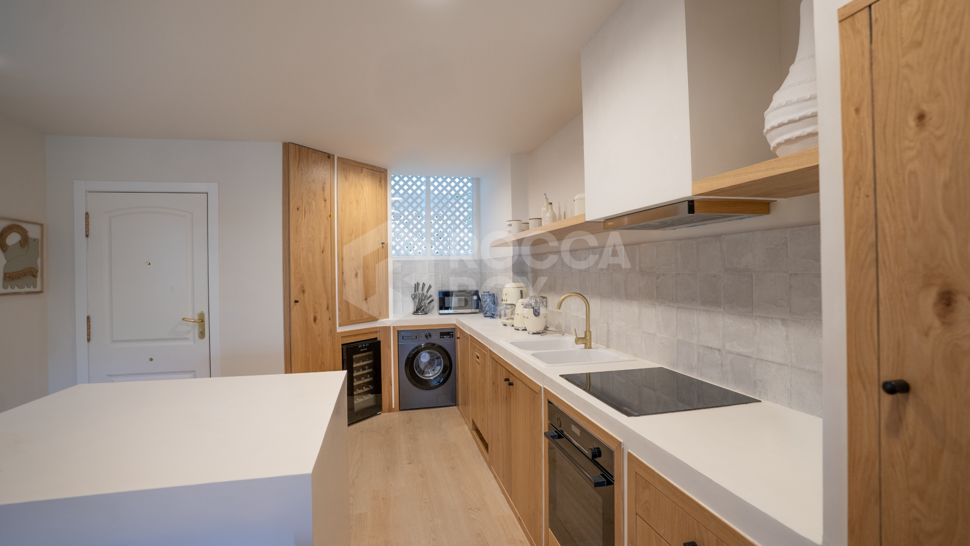 Luxury beachfront apartment, Puerto Banus