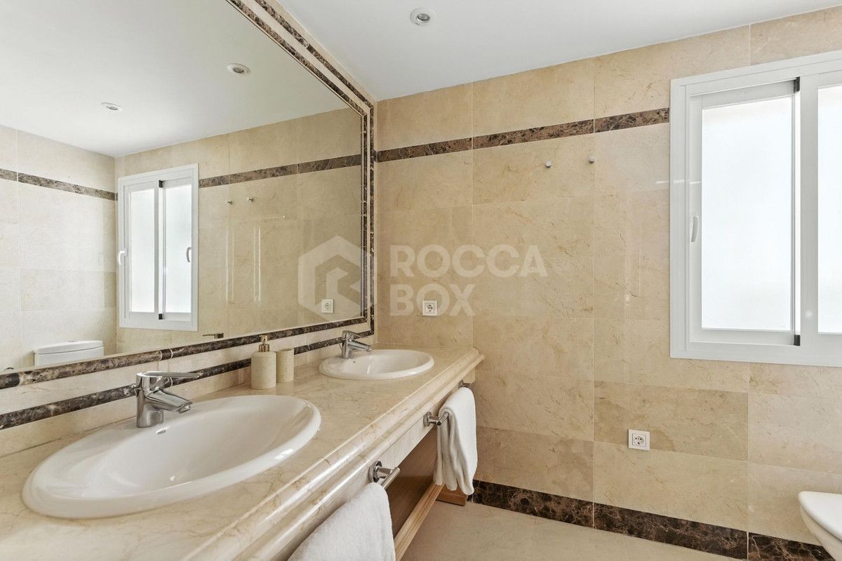 4 Bedroom Apartment in the prestigious Golden Mile