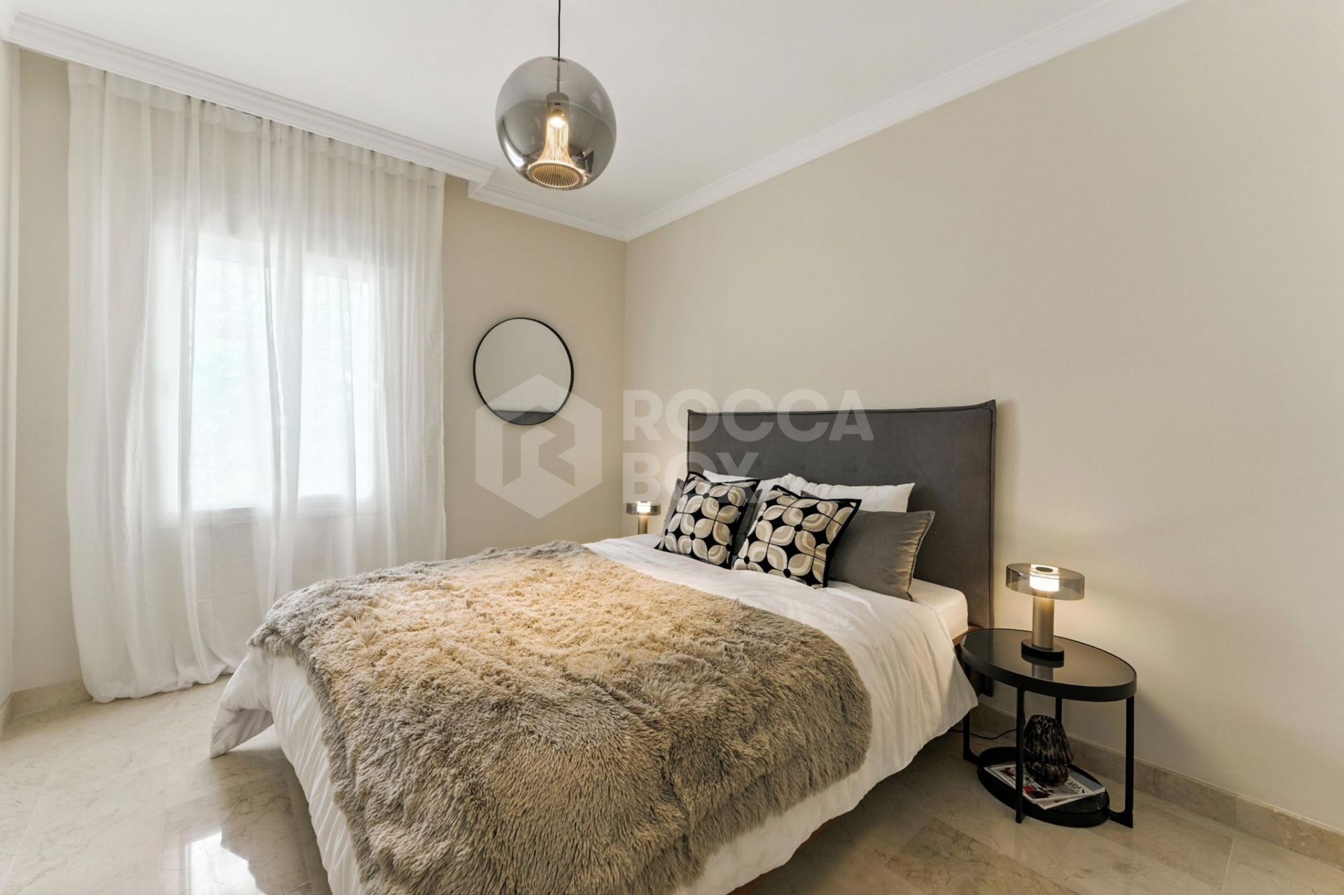 4 Bedroom Apartment in the prestigious Golden Mile