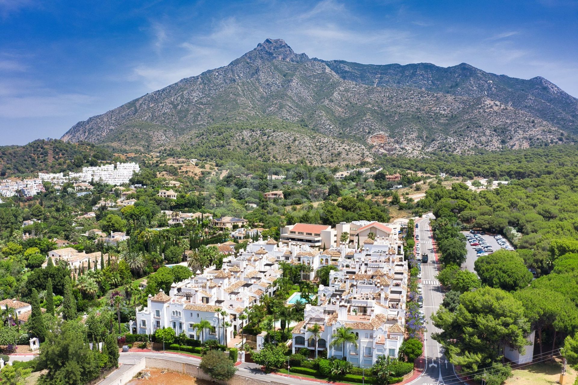 4 Bedroom Apartment in the prestigious Golden Mile