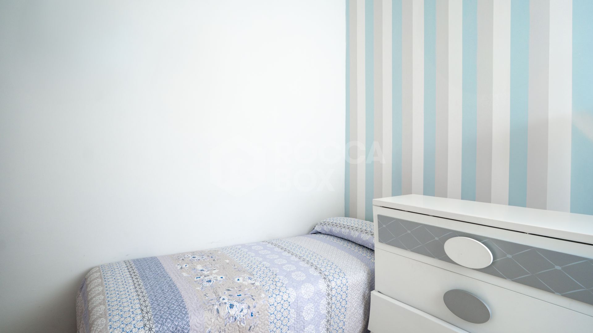 Charming Duplex Penthouse in Estepona Centre, Private Community with Mountain Views