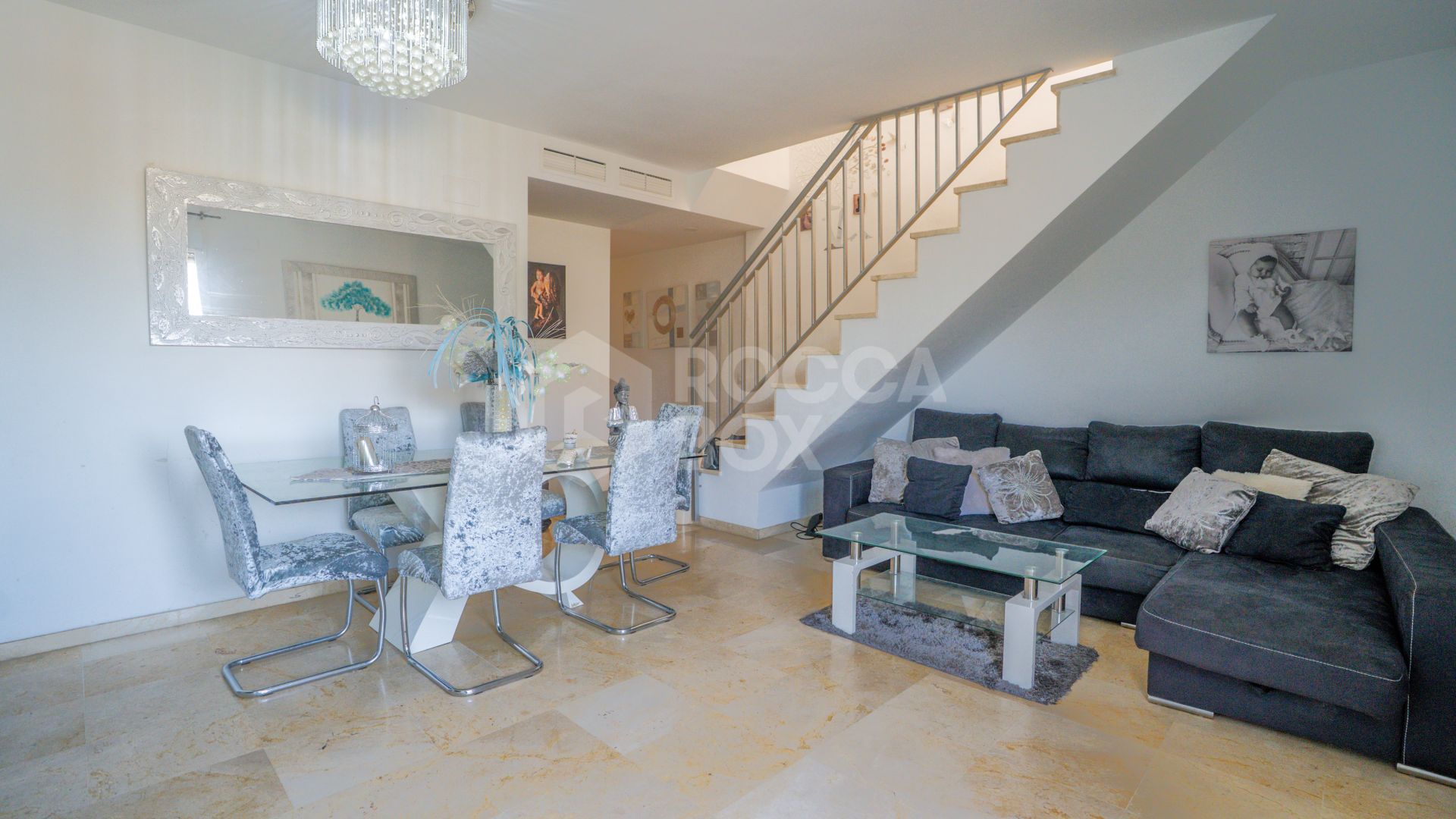 Charming Duplex Penthouse in Estepona Centre, Private Community with Mountain Views