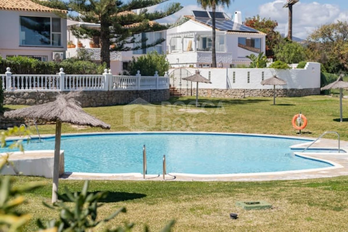 Beachfront Villa in Estepona