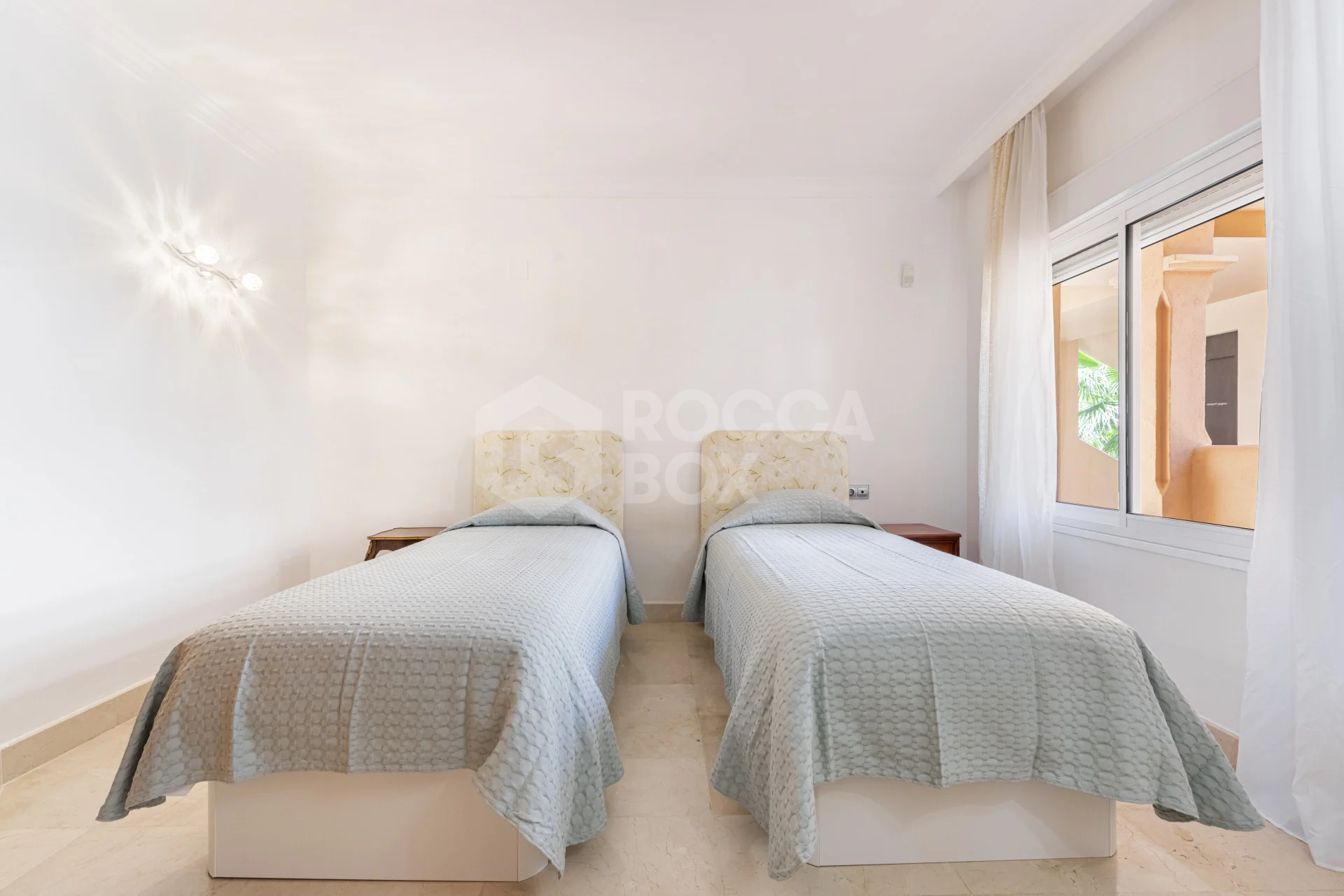 Elegant Coastal Living: Charming 2 Bed, 2 Bath Apartment in Aloha Hill Club