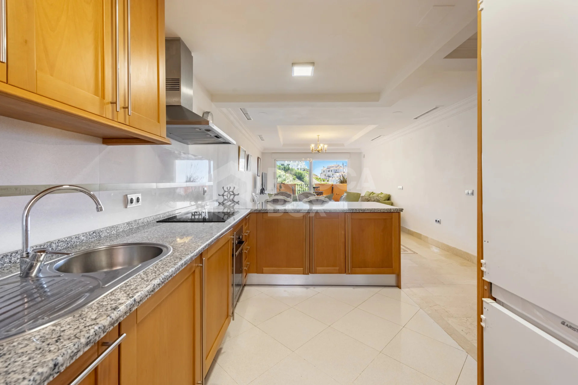 Elegant Coastal Living: Charming 2 Bed, 2 Bath Apartment in Aloha Hill Club