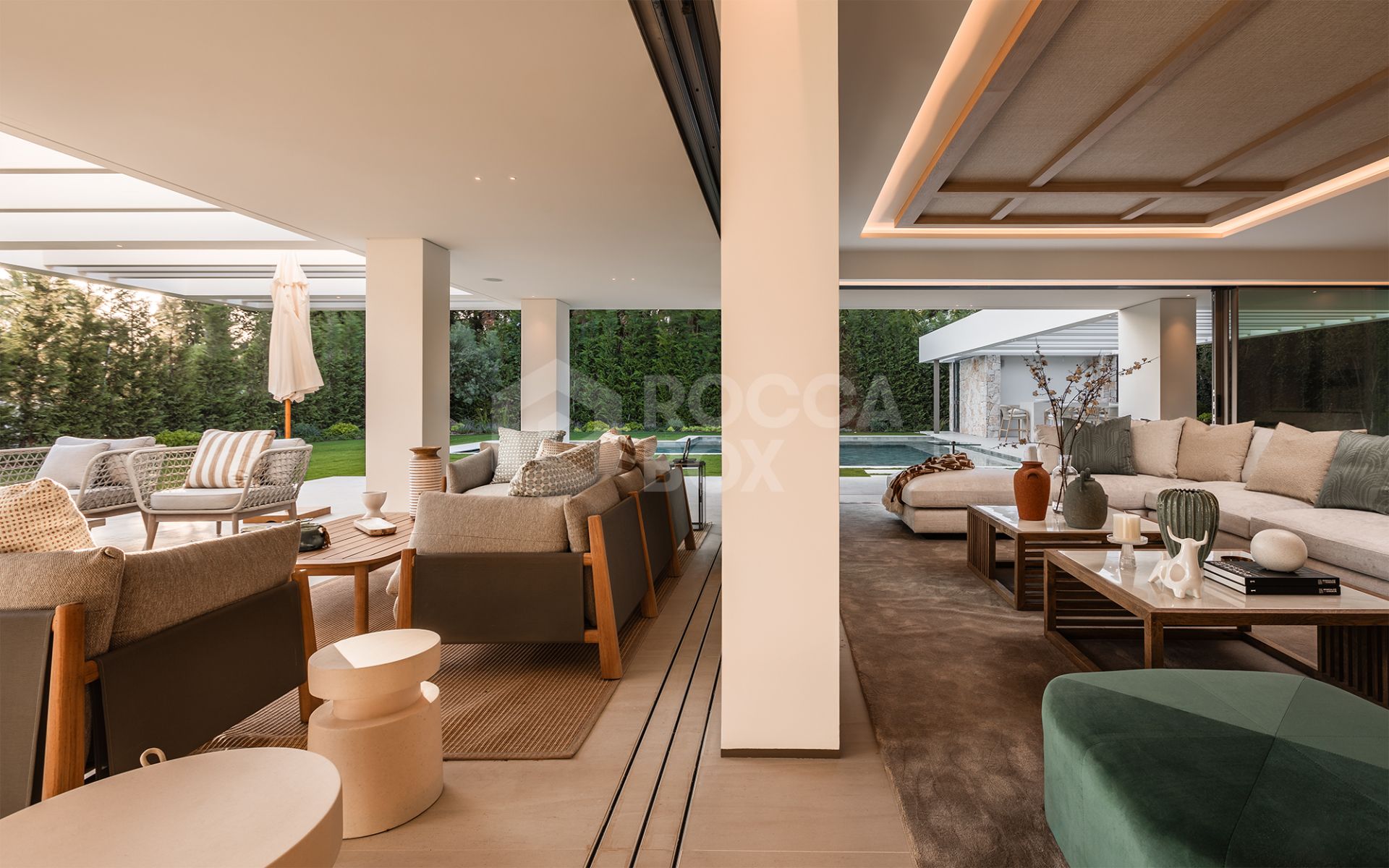 Exquisite Villa in Nueva Andalucia: Contemporary Luxury Redefined