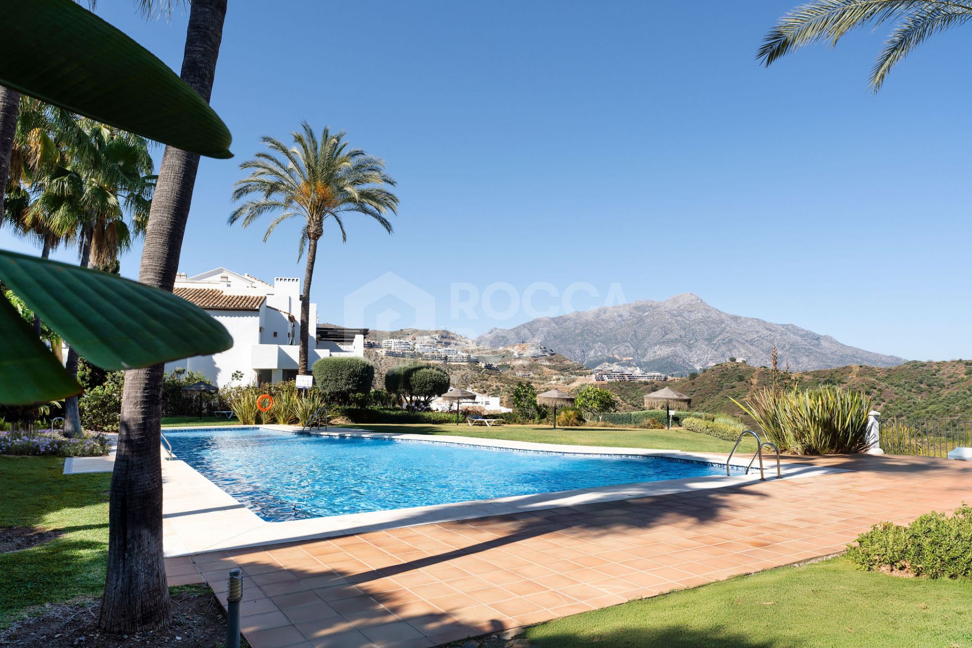 Renovated Top Floor Apartment in Altos de La Quinta