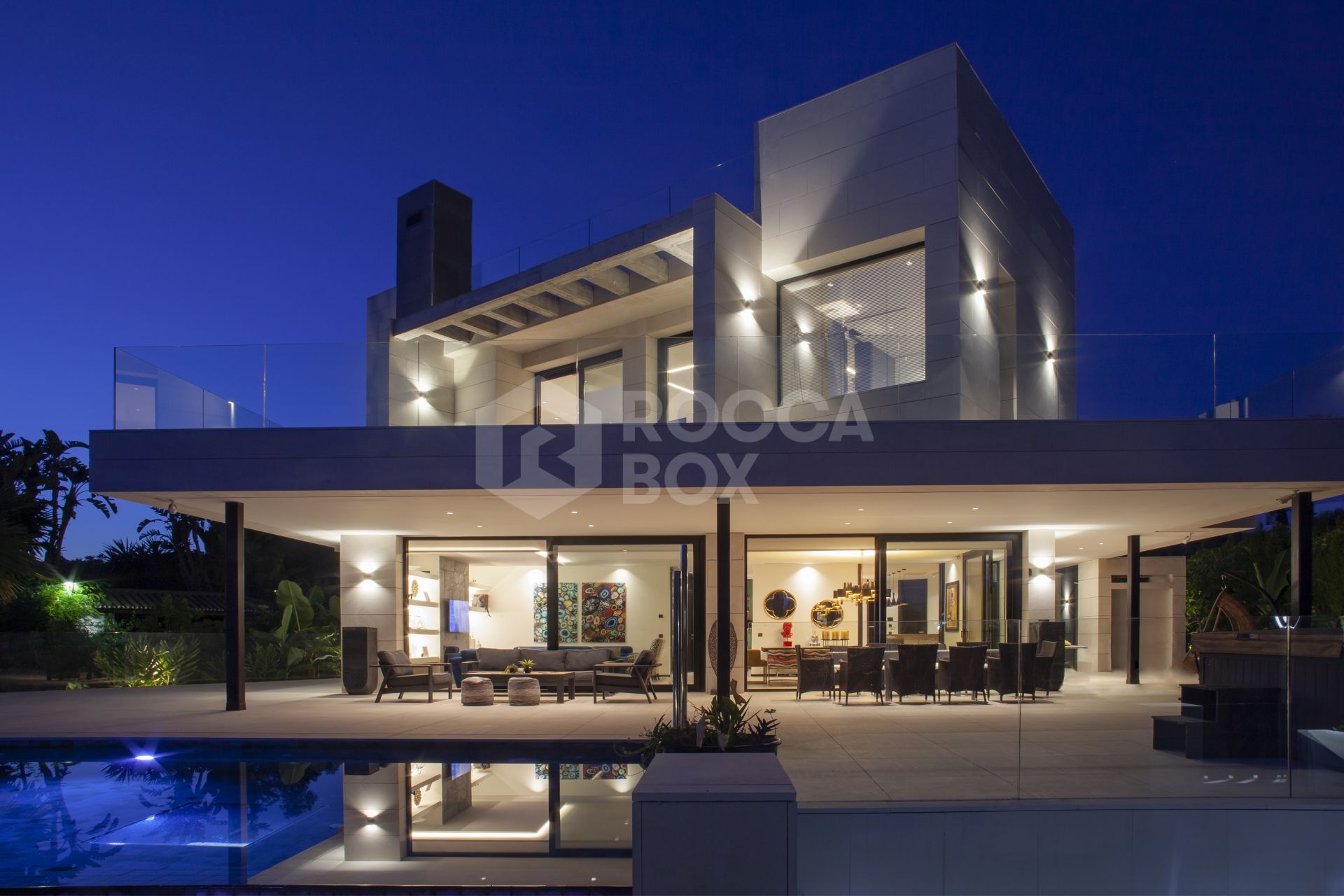 Luxurious Futuristic Villa in Exclusive Parcelas del Golf
