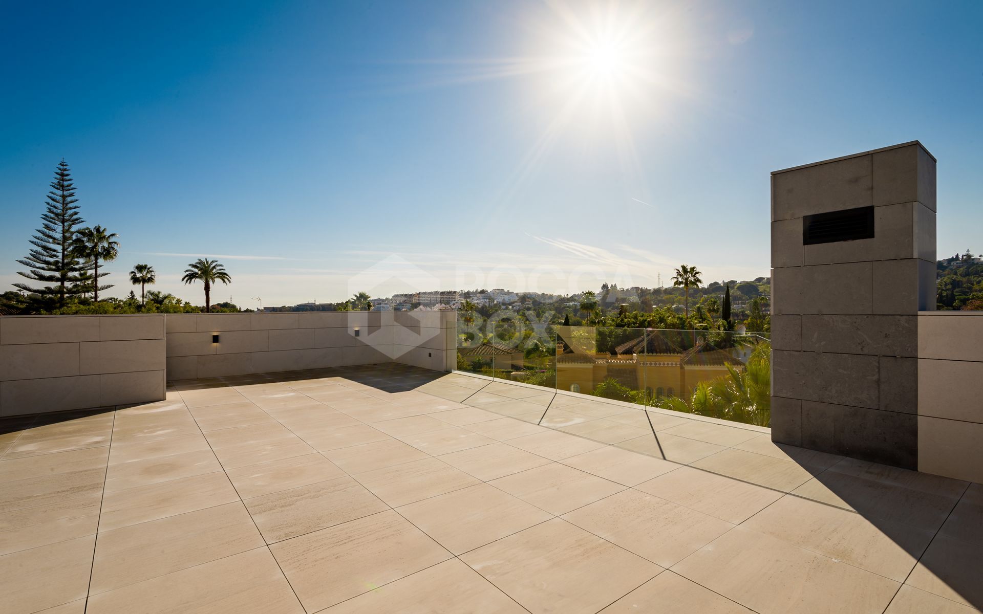 Luxurious Futuristic Villa in Exclusive Parcelas del Golf