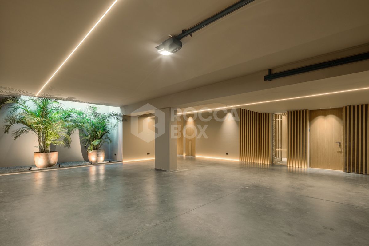 Ultimate Luxury: Experience Modern Elegance in Marbella