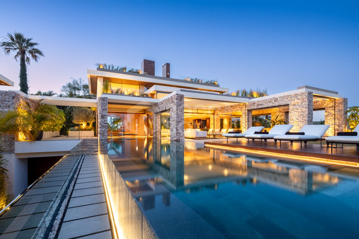 Ultimate Luxury: Experience Modern Elegance in Marbella