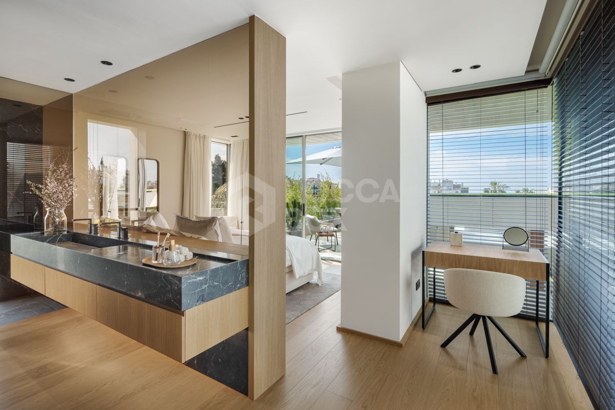 Ultimate Luxury: Experience Modern Elegance in Marbella