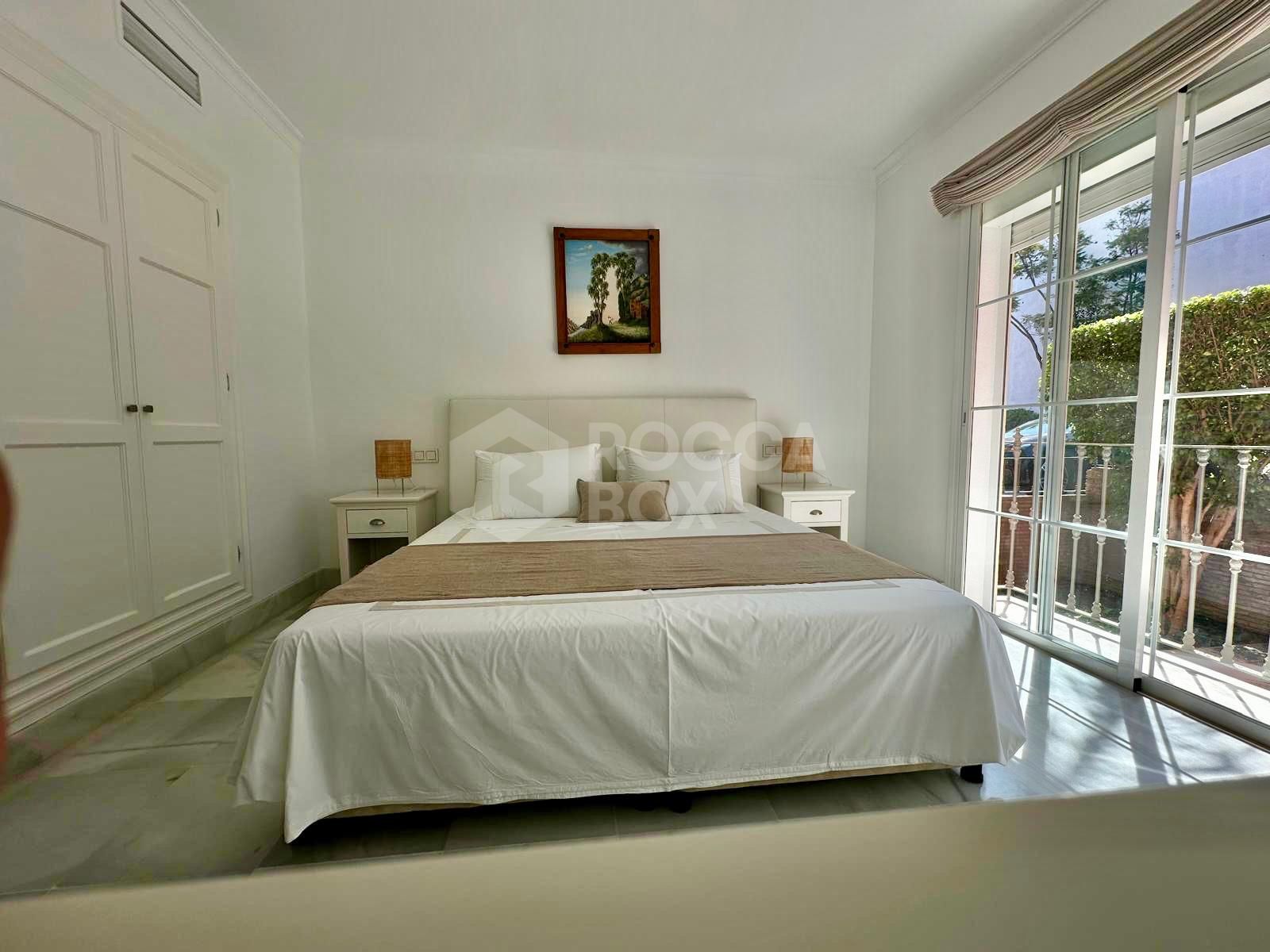 Elegant 2-Bedroom Apartment with Panoramic Views in Monte Halcones