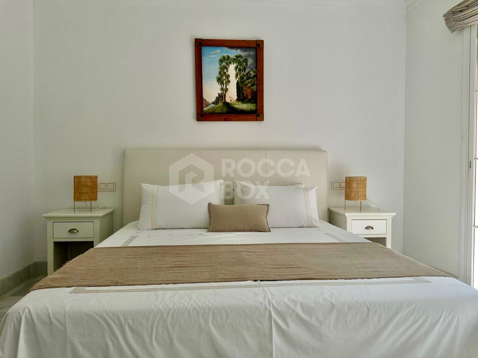 Elegant 2-Bedroom Apartment with Panoramic Views in Monte Halcones