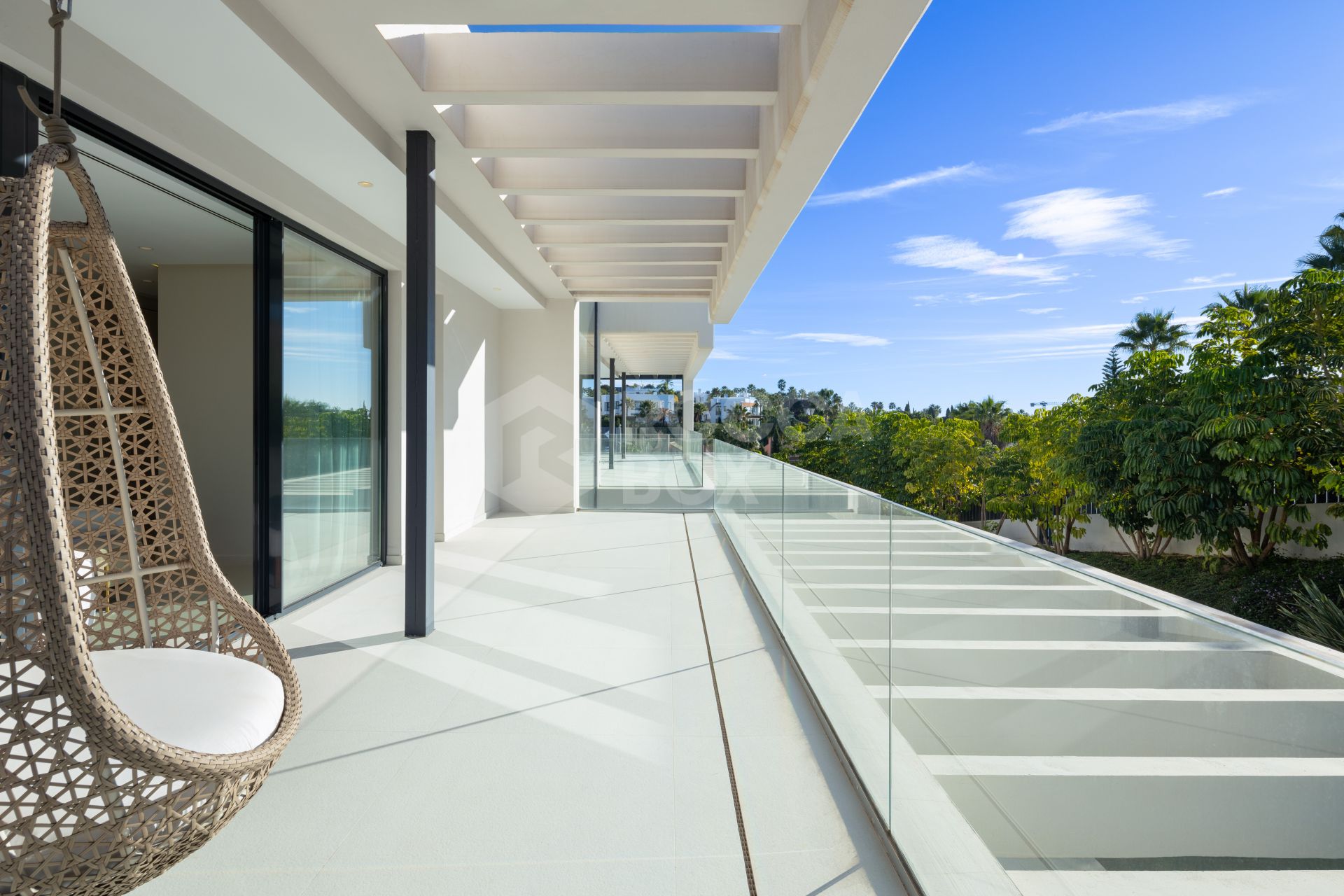 Luxurious Modern Oasis in Marbella