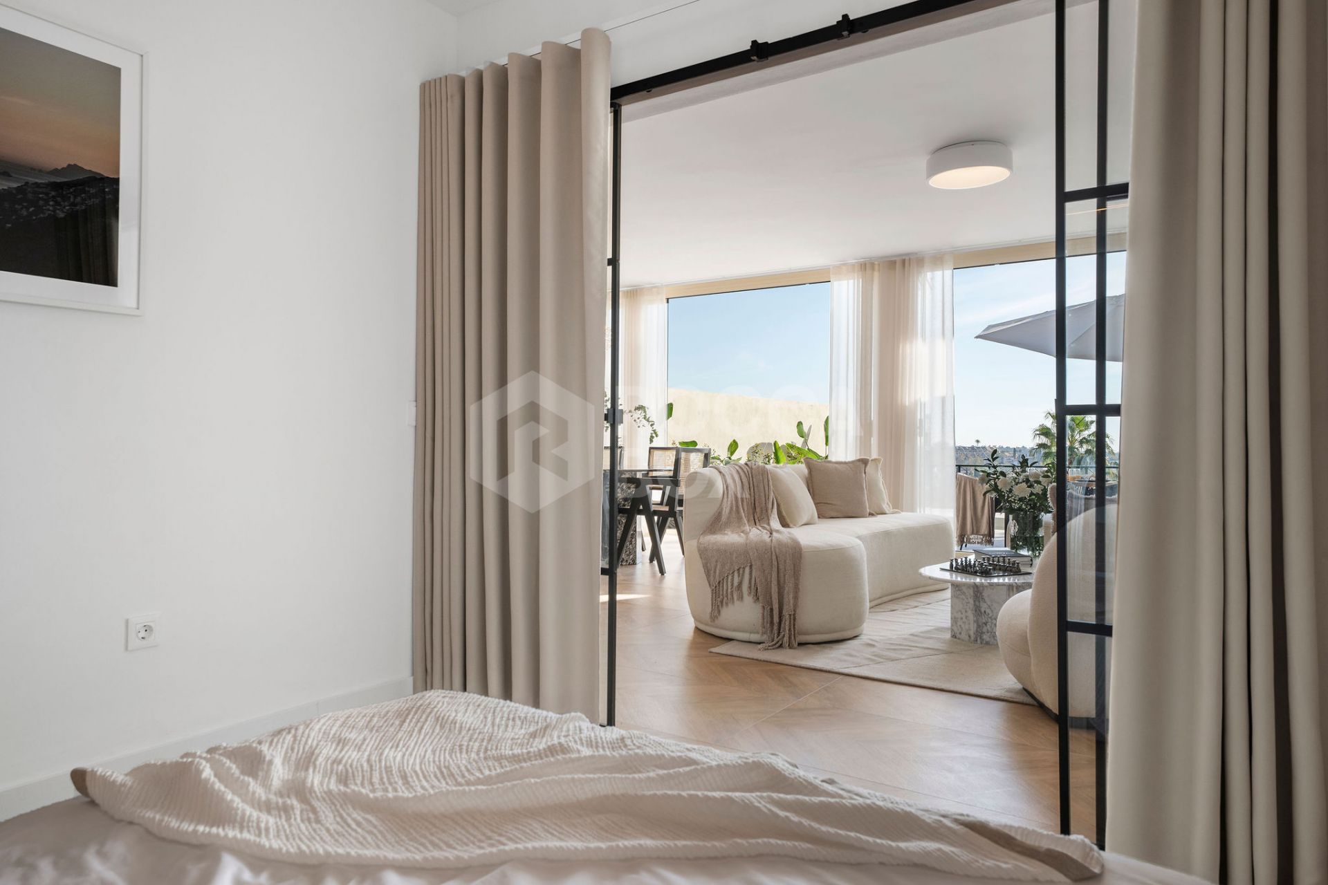 Luxurious Parisian-Style Apartment with Private Pool and Stunning Views