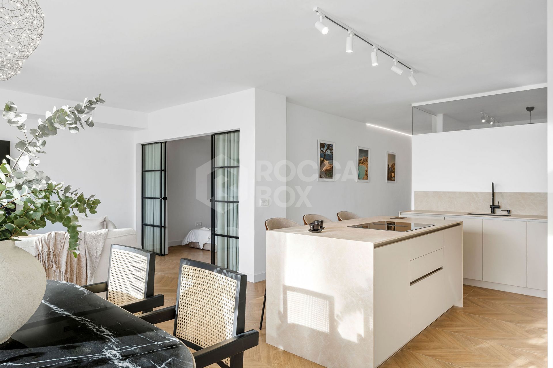 Luxurious Parisian-Style Apartment with Private Pool and Stunning Views