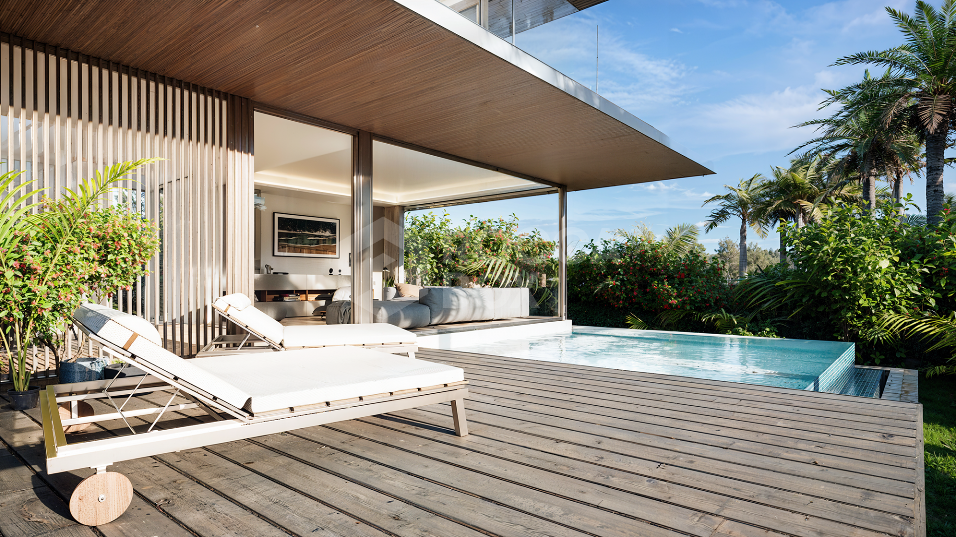 Luxury Villa with Private Pool and Cinema for Sale