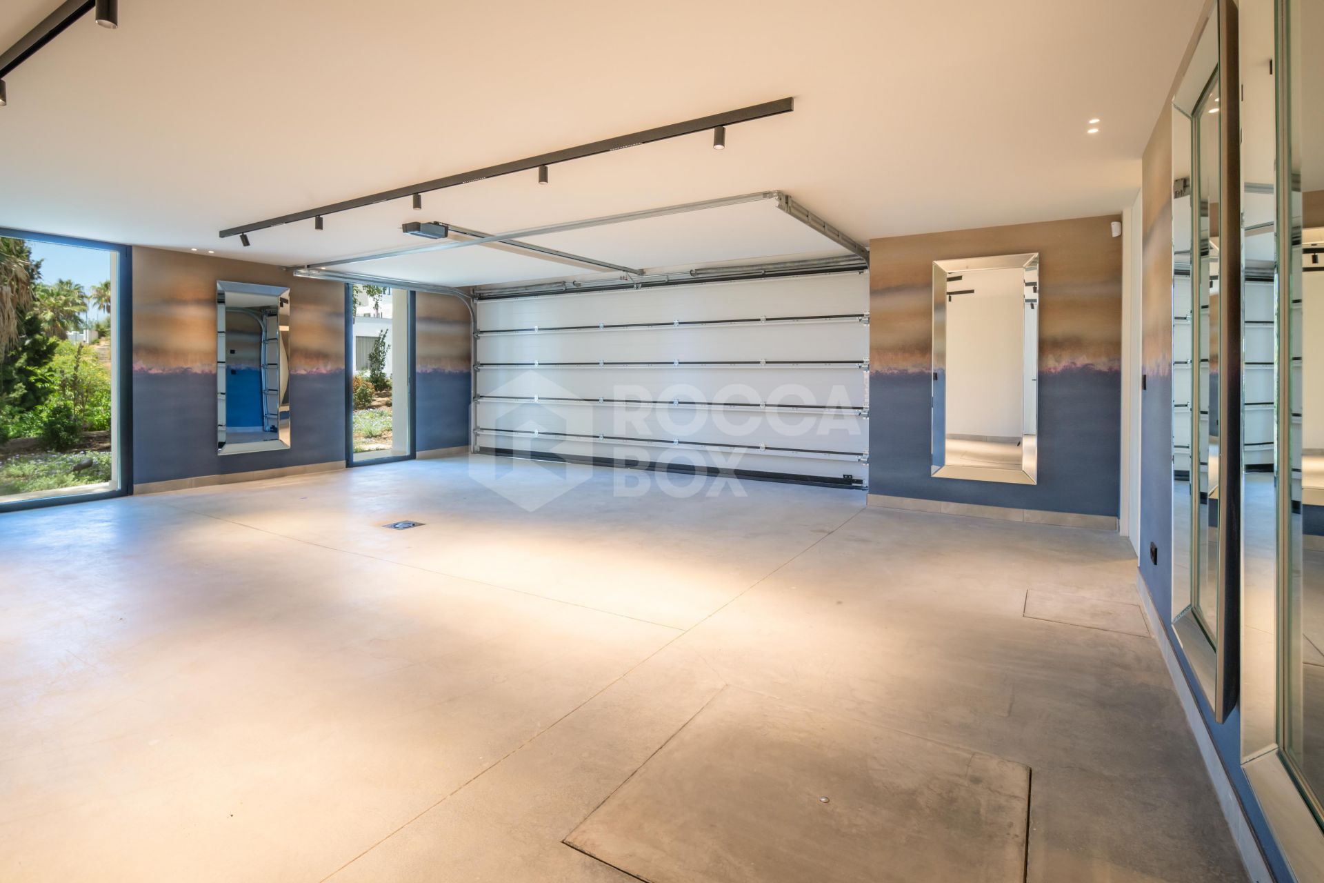 Indulge in Elegance: Luxurious New Villa by GC Studios