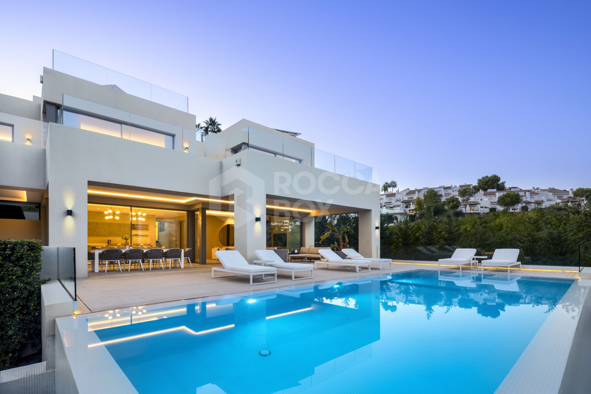 Contemporary Elegance: A Haven of Luxury Living for Sale