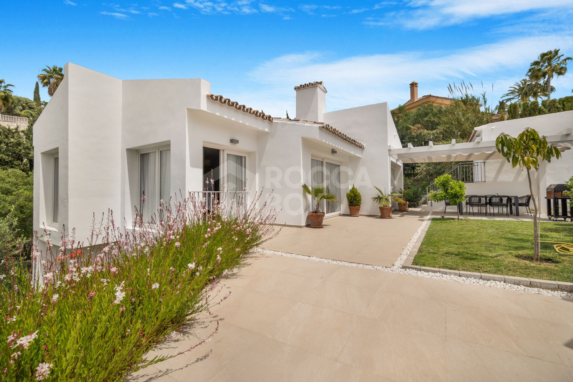 5 Bedroom Recently Renovated and Refurbished Villa