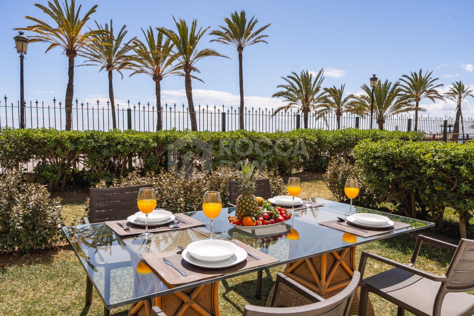 Luxury Beachfront Apartment in Marbella - Puerto Banus