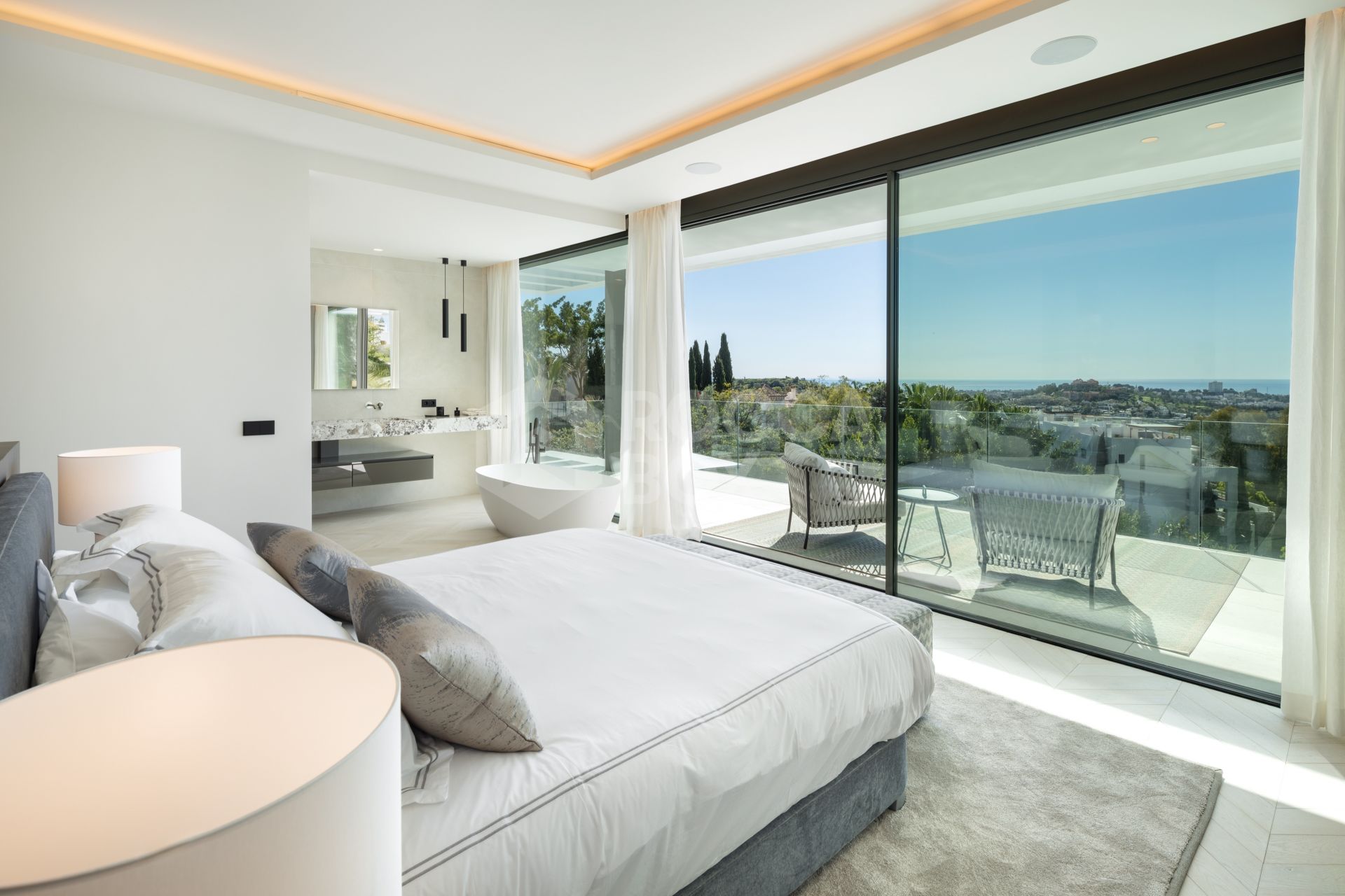 Unveiling a Modern Marvel with Unmatched Amenities and Views