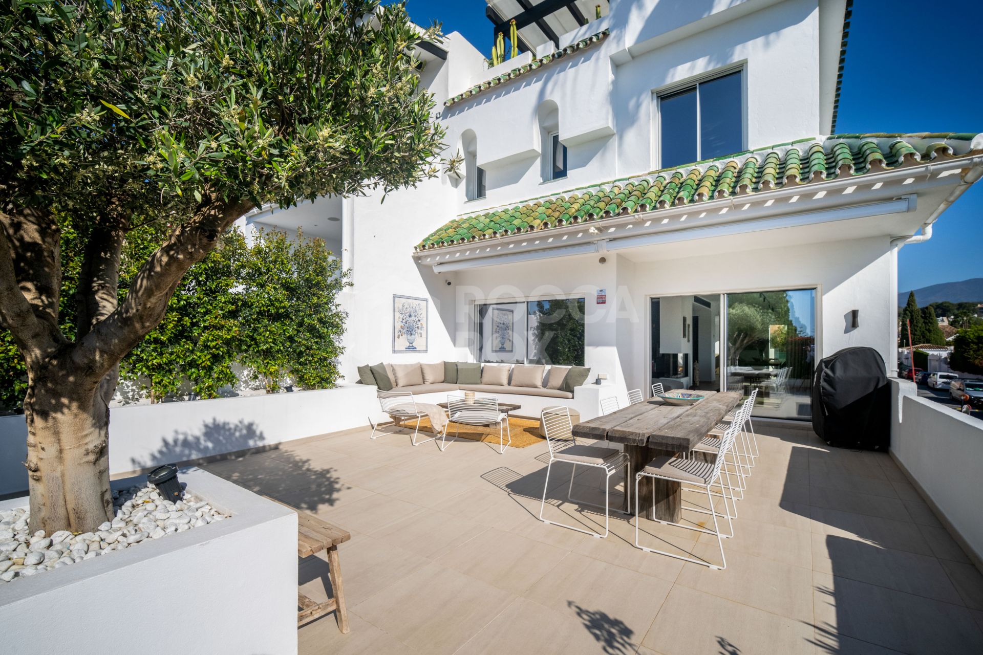 Town House with Mountain Views for Sale