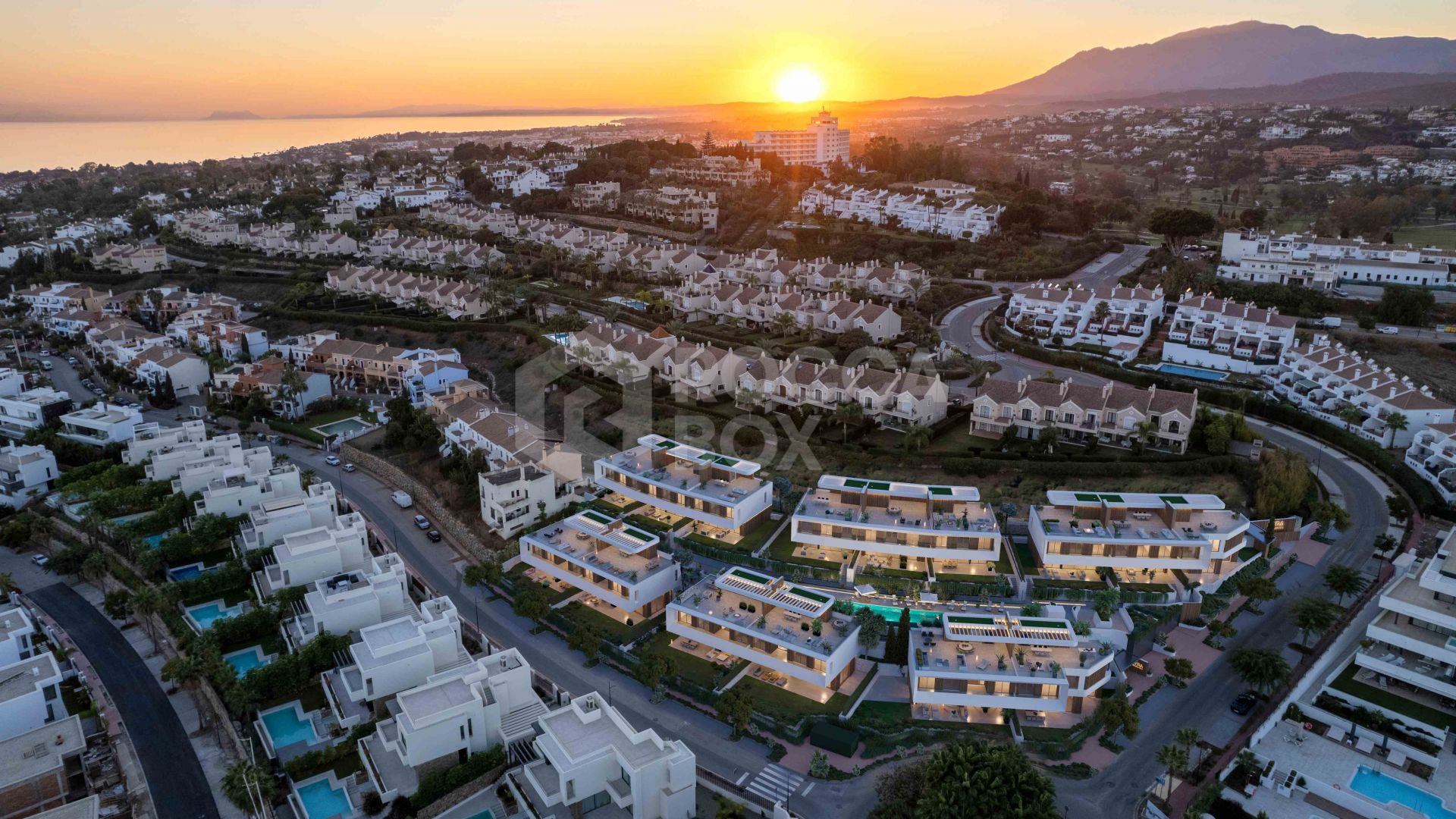 Luxury Town House with Sea Views