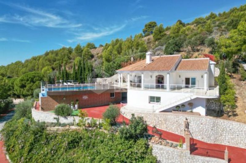 Spectacular Sea View Villa for Sale in Mijas