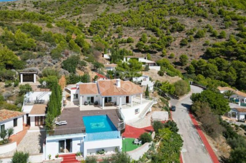 Spectacular Sea View Villa for Sale in Mijas