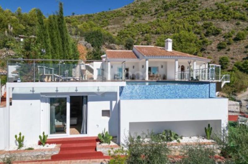 Spectacular Sea View Villa for Sale in Mijas