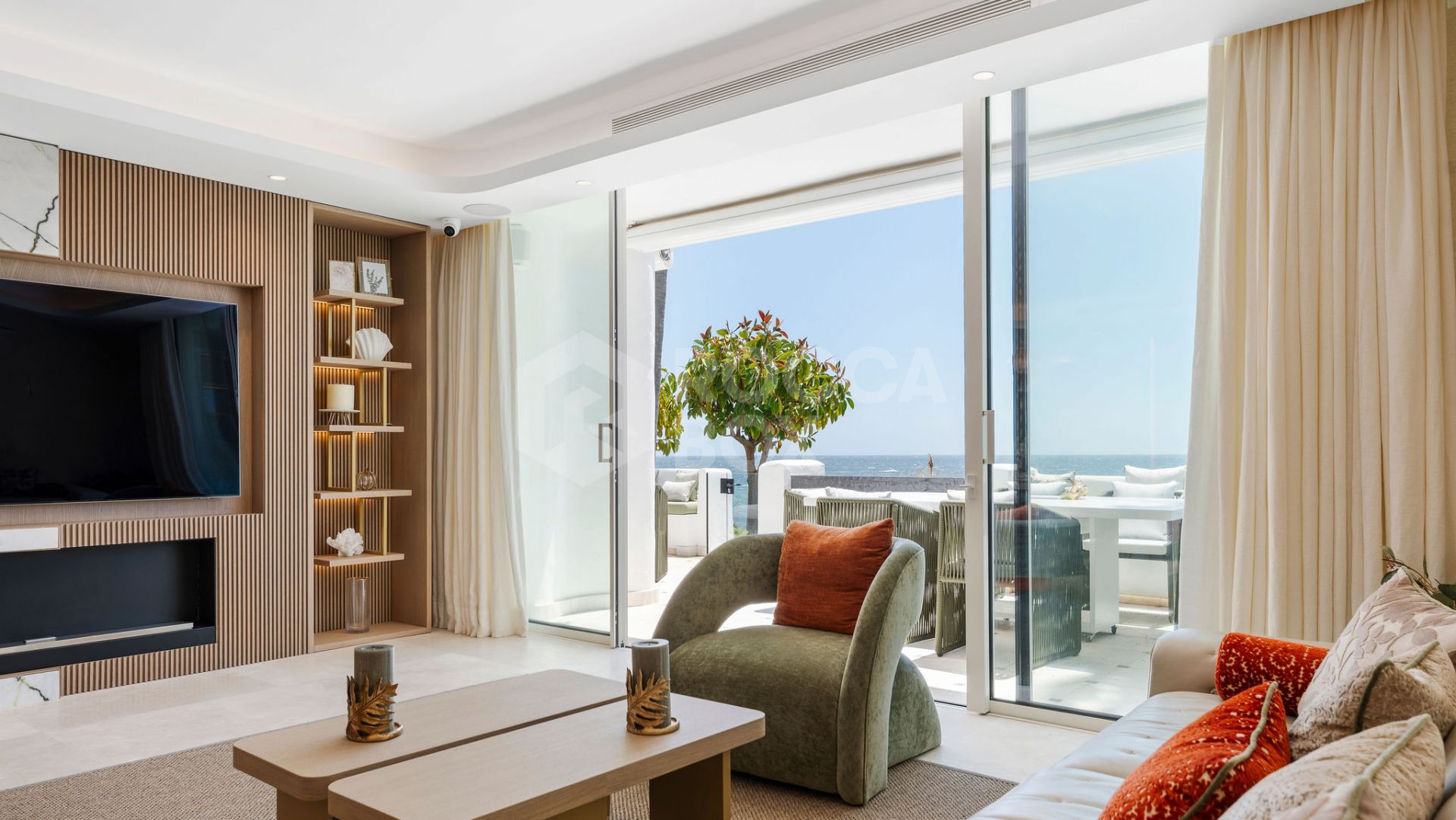 Experience Coastal Luxury at Puente Romano's Malibu Apartment