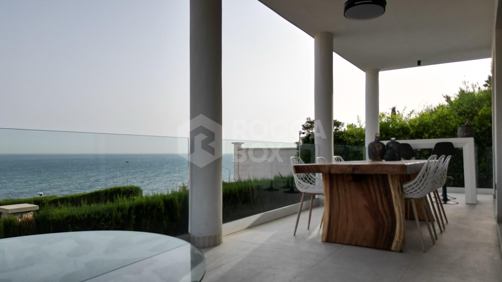 Villa with Private Pool and Stunning Sea Views