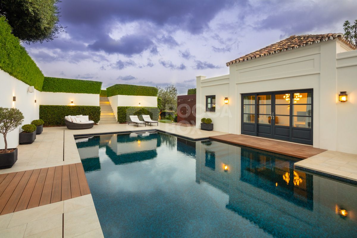 Elegant Luxury Villa in Exclusive Marbella Community