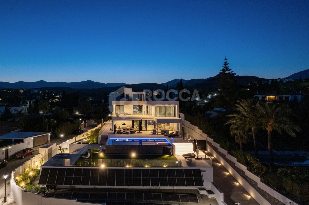 Luxury Villa in Paraiso Alto, Benahavis