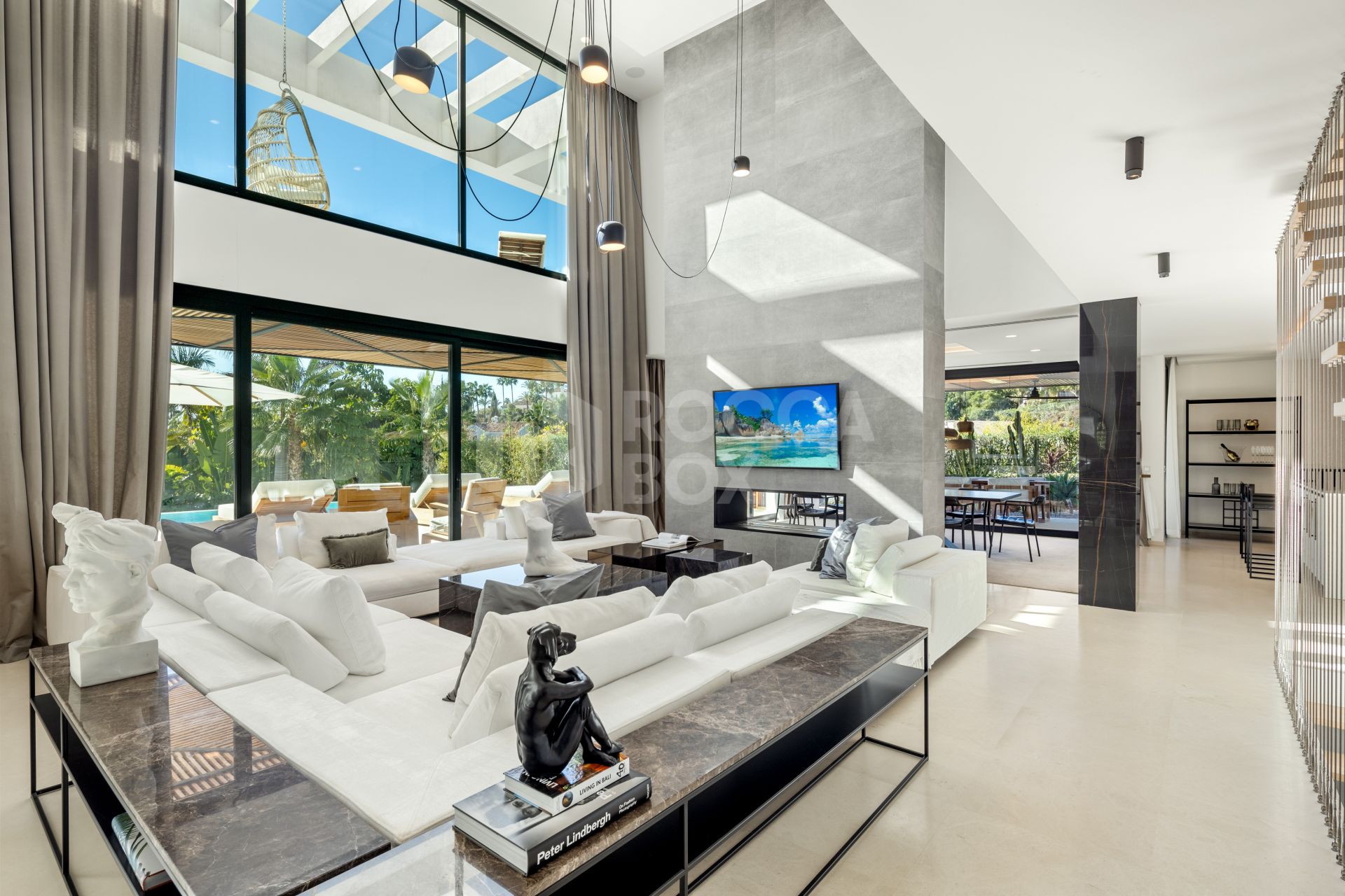 Elegance and Modern Luxury in Marbella