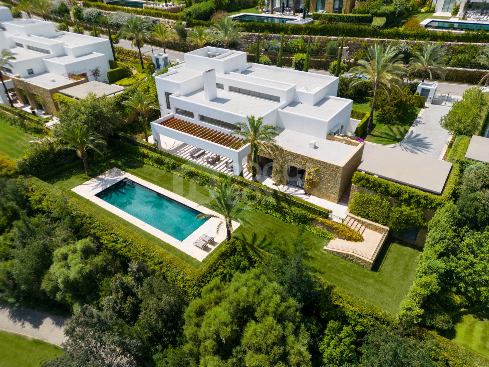 Contemporary Sophistication in Green 10: Elevated Living at Finca Cortesin Resort