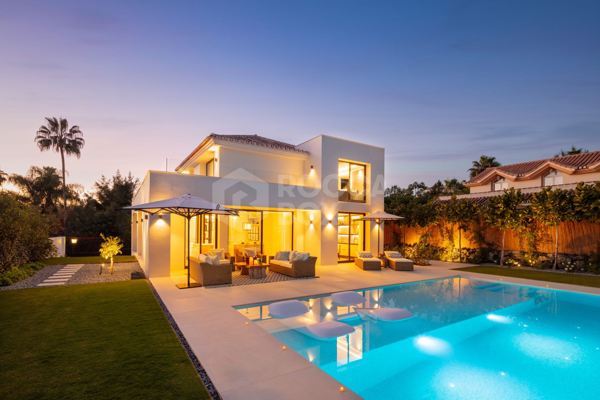 Exquisite Retreat: Luxury Villa for Sale in Nueva Andalucia's Golf Valley