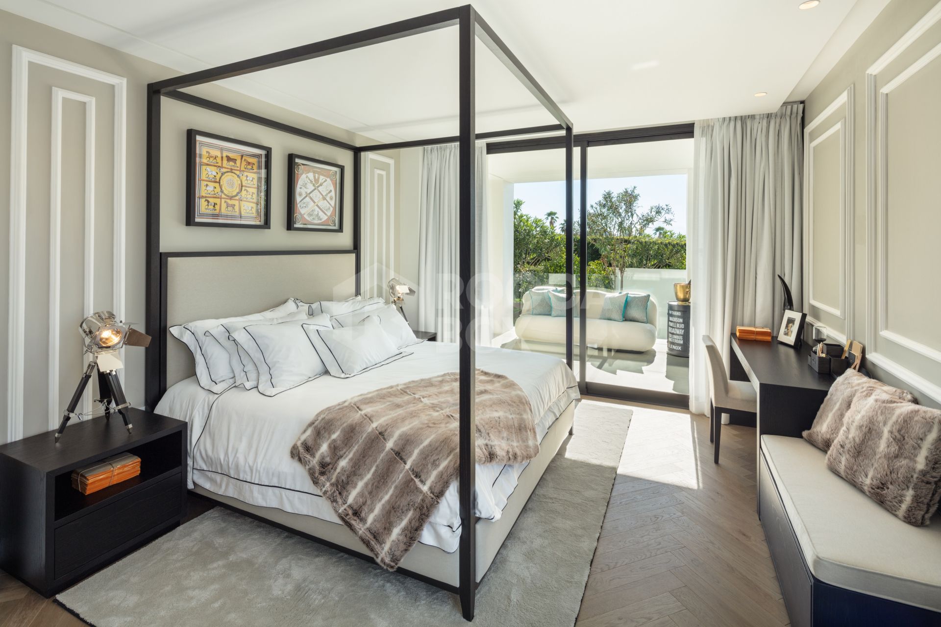 Exquisite Retreat: Luxury Villa for Sale in Nueva Andalucia's Golf Valley