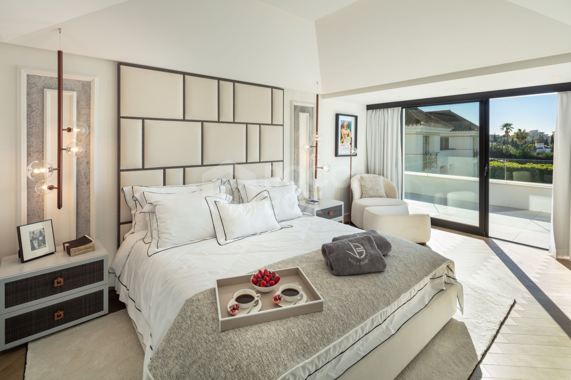 Exquisite Retreat: Luxury Villa for Sale in Nueva Andalucia's Golf Valley