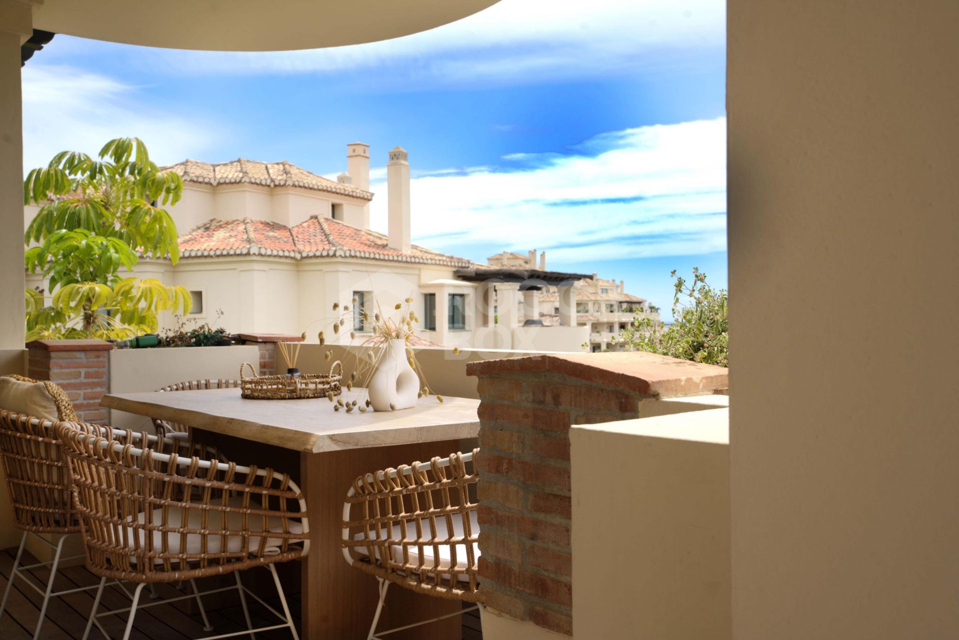 Luxury 2 Bedroom Apartment in Benahavis, Malaga