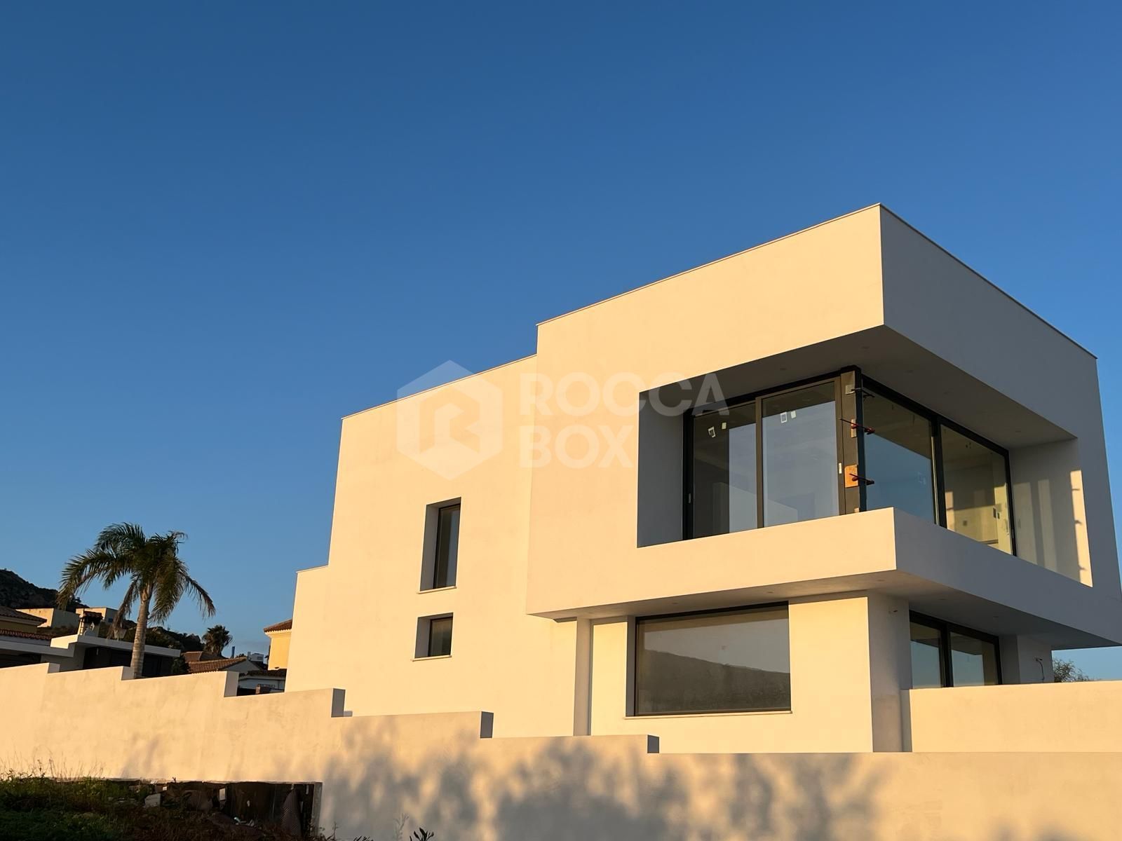 Luxury Villa in San Roque,Cadiz with Sea View and Private Pool