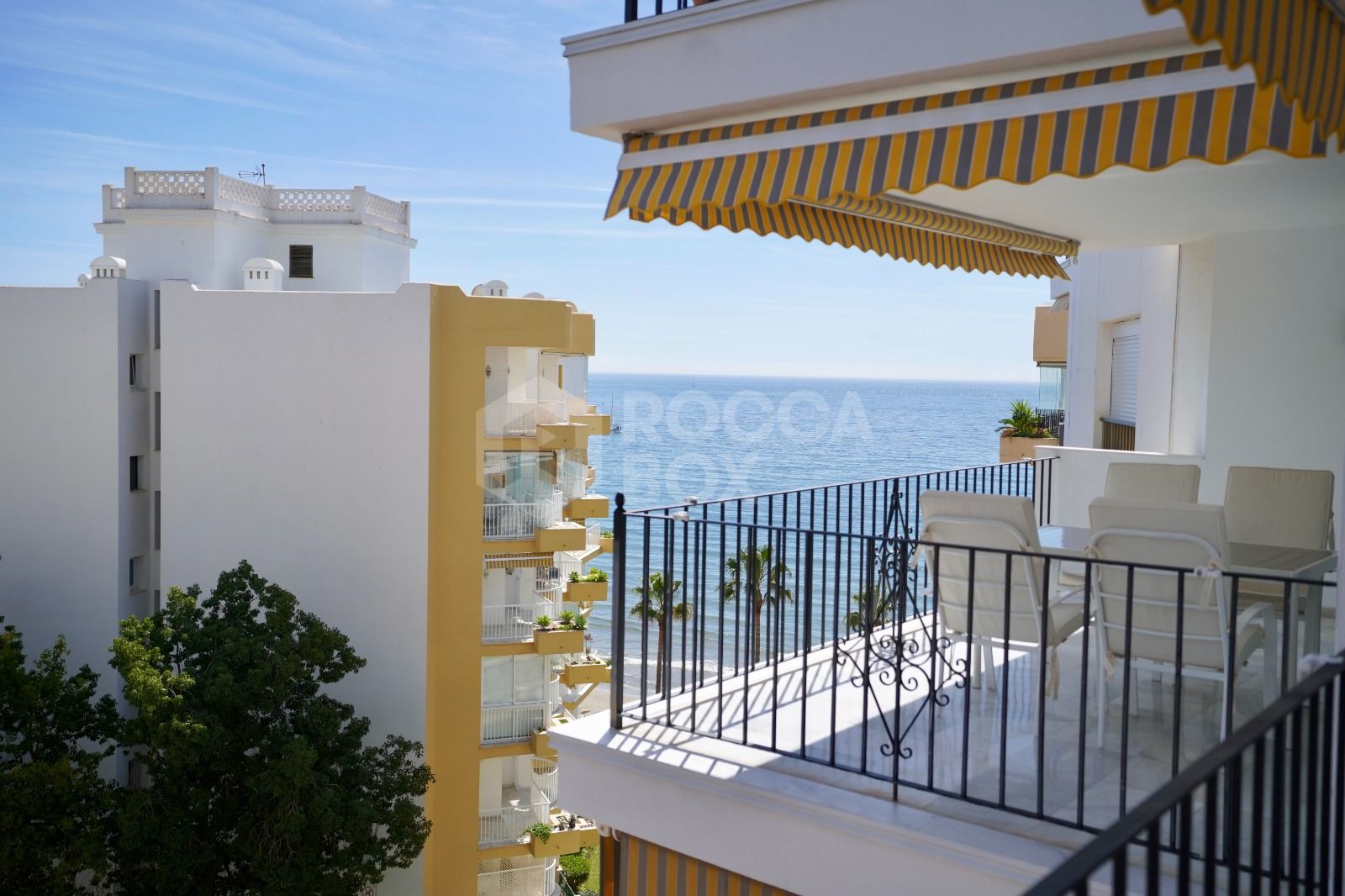 Luxury 2 Bedroom Apartment with Sea View in Marbella