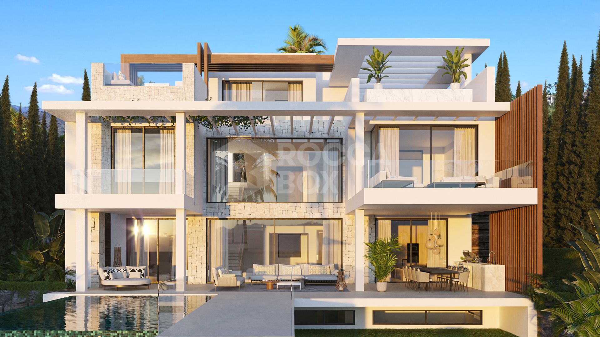 Stunning Luxury Villa in the Beautiful Coastal Town for Sale