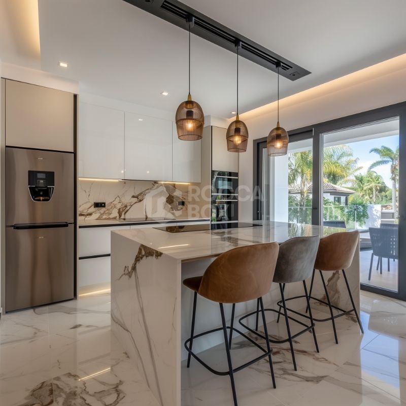 Luxury Villa in Marbella with Stunning Sea Views